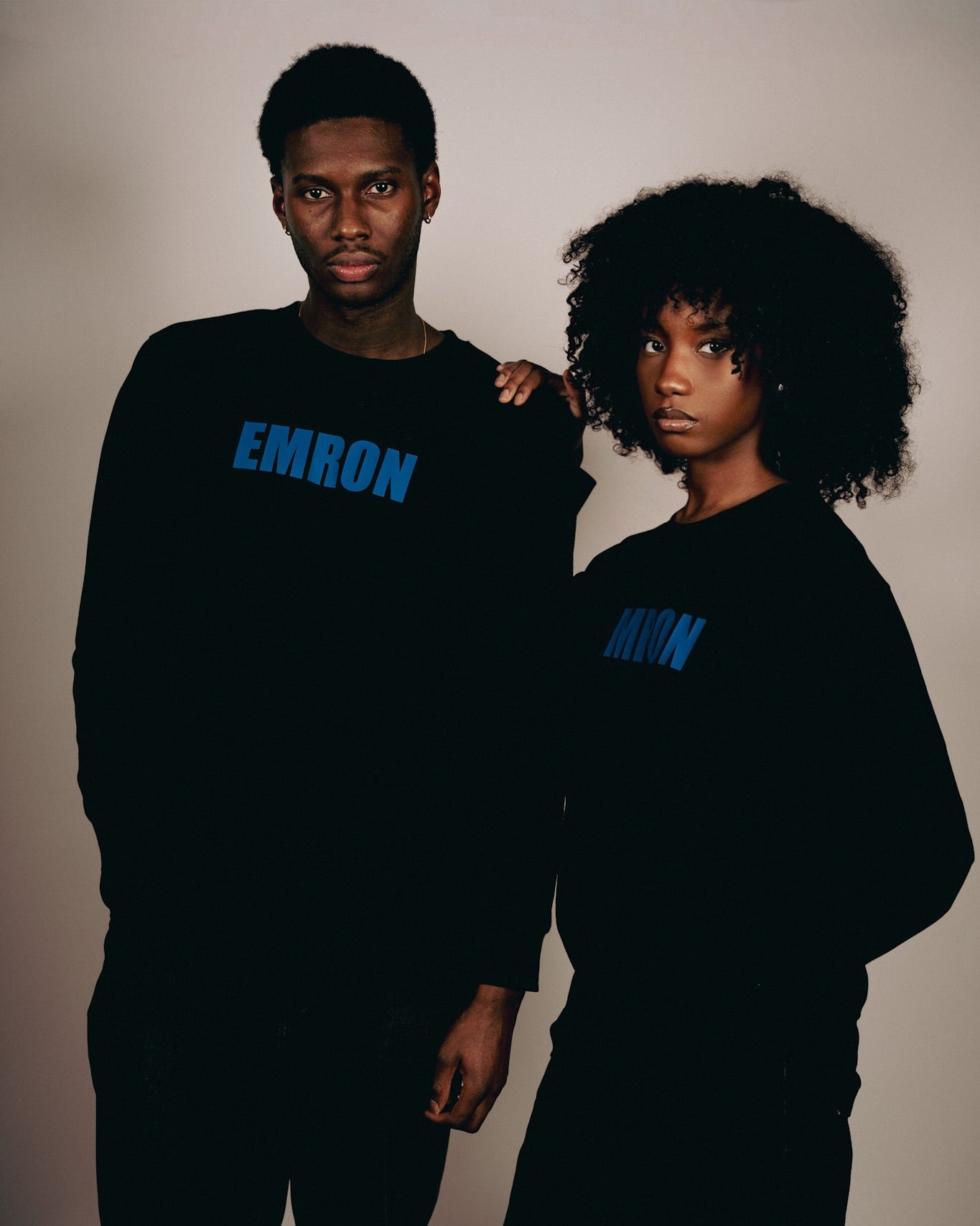 "NNJ" BLACK LONGSLEEVE