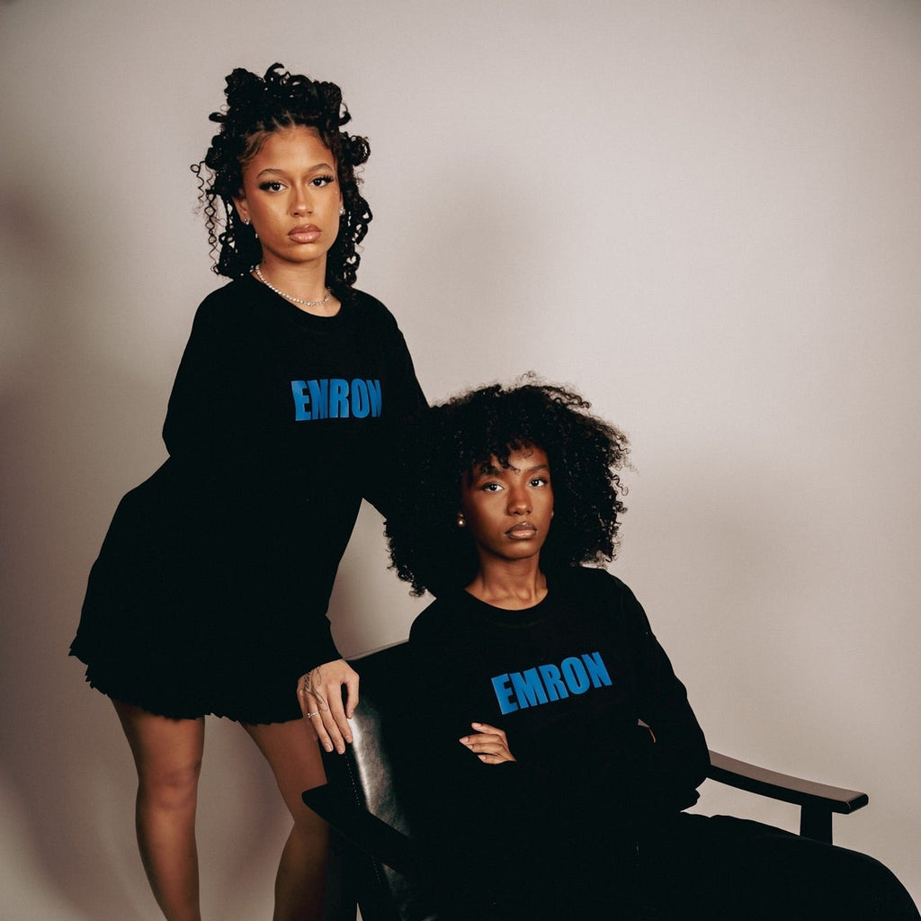 "NNJ" BLACK LONGSLEEVE